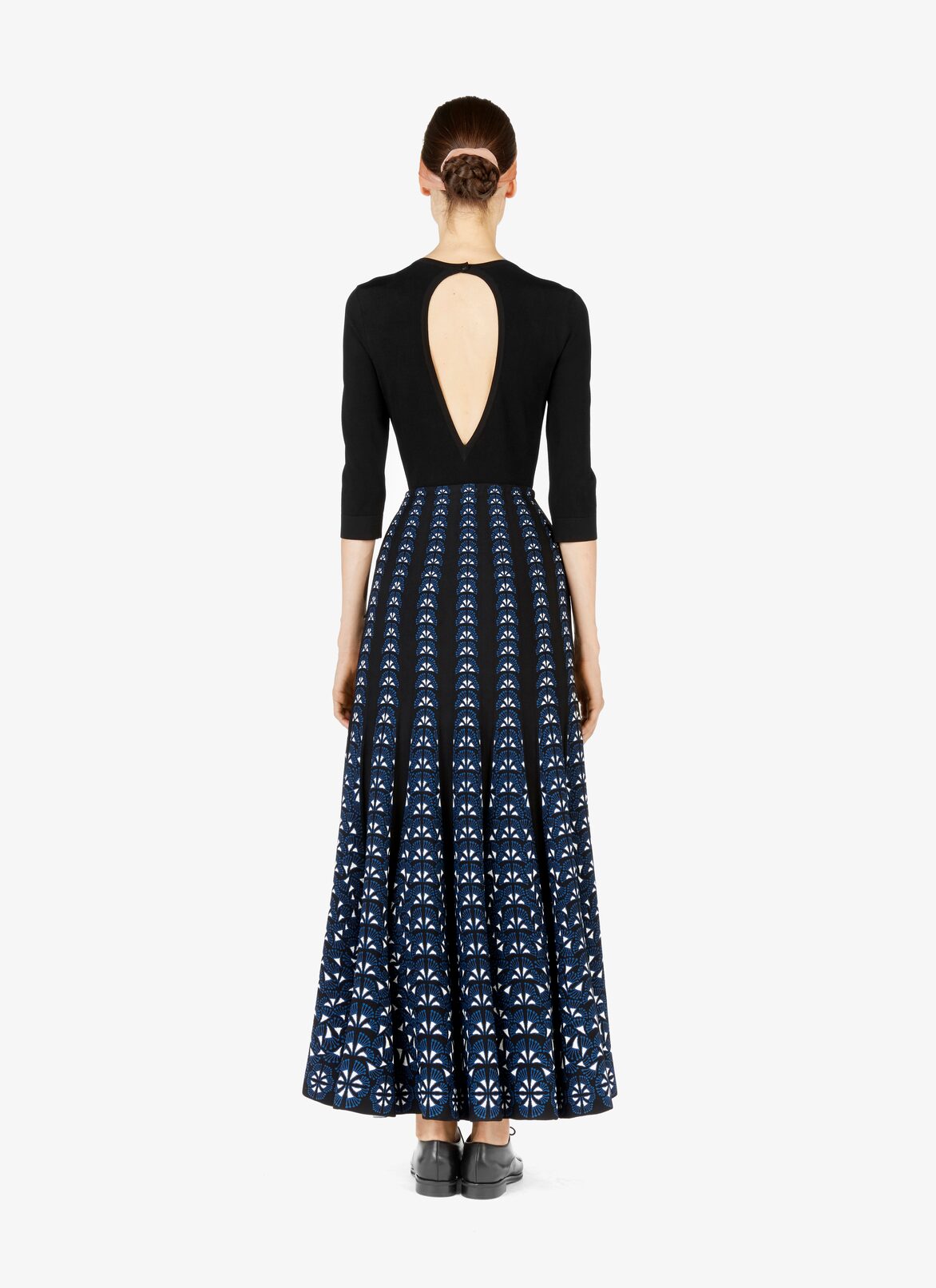 Long Flowing Skirt
 ALAÏA BLACK/BLUE LONG FLOWING SKIRT